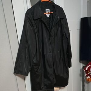 Signature Men's Classic Black Raincoat